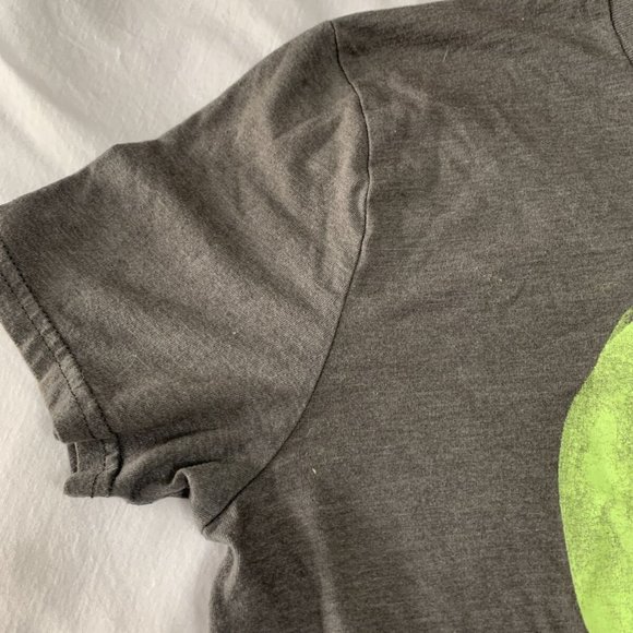 Hollister California Mens T-Shirt Size M Gray Grap - Picture 2 of 4